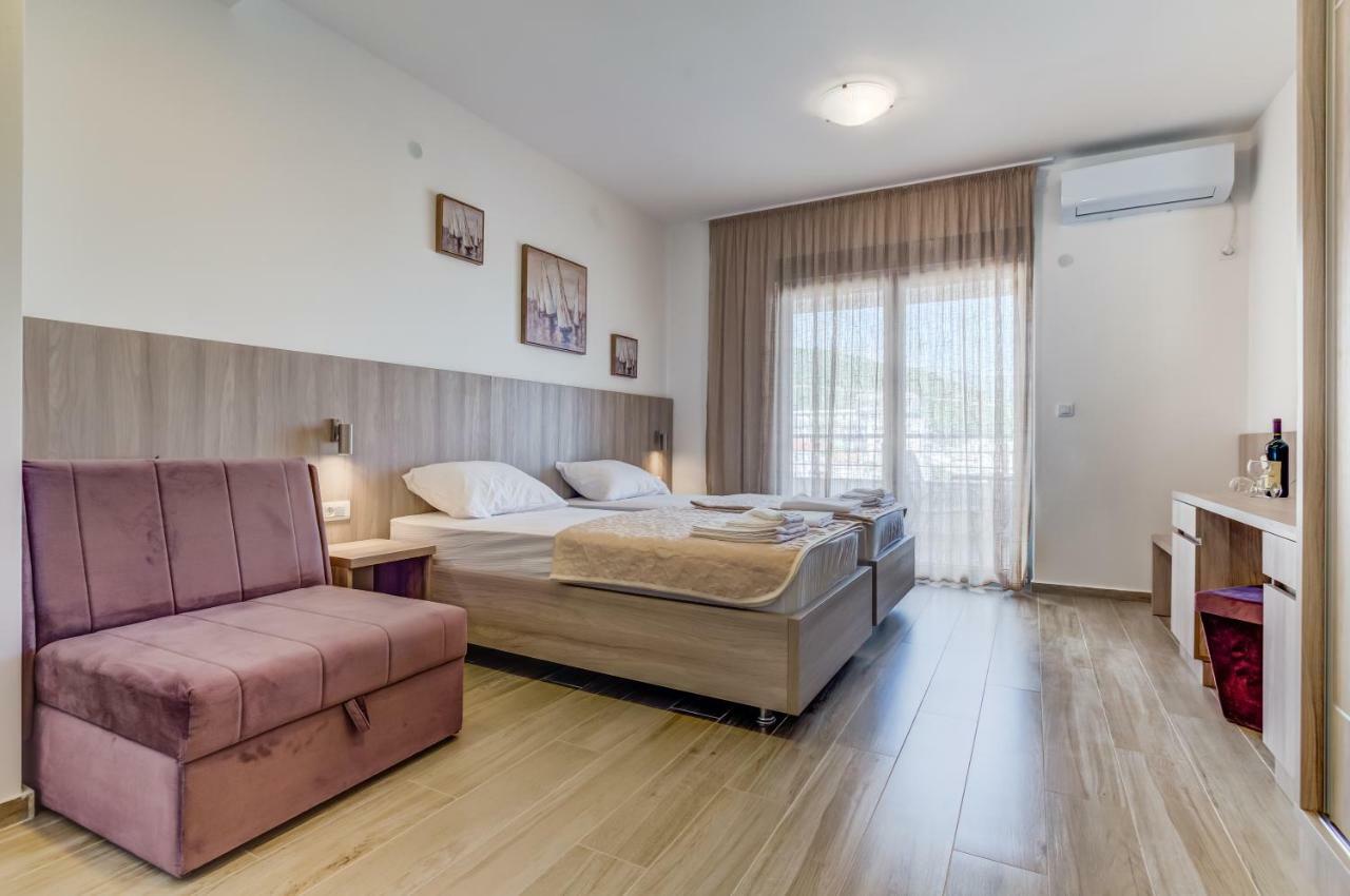 Adriatik Lux Apartments Budva Exteriör bild