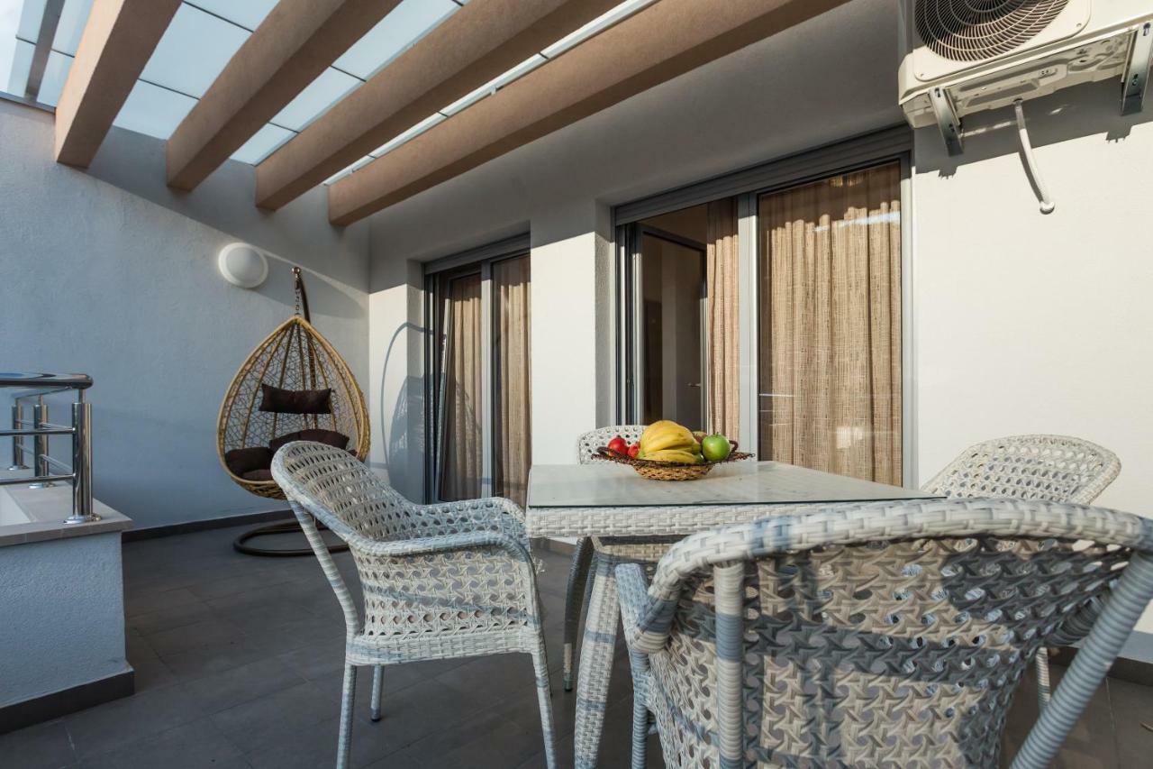 Adriatik Lux Apartments Budva Exteriör bild