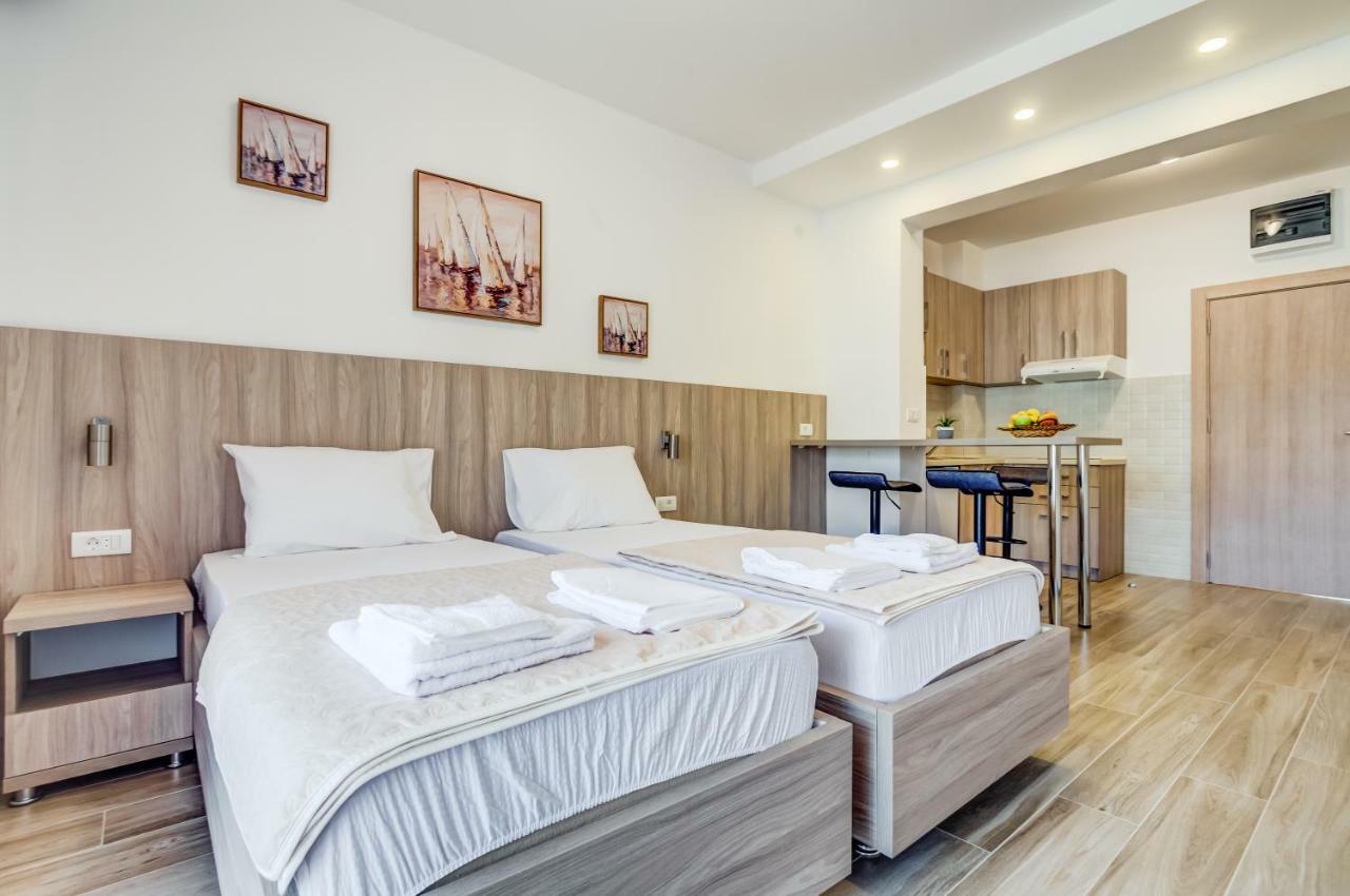 Adriatik Lux Apartments Budva Exteriör bild