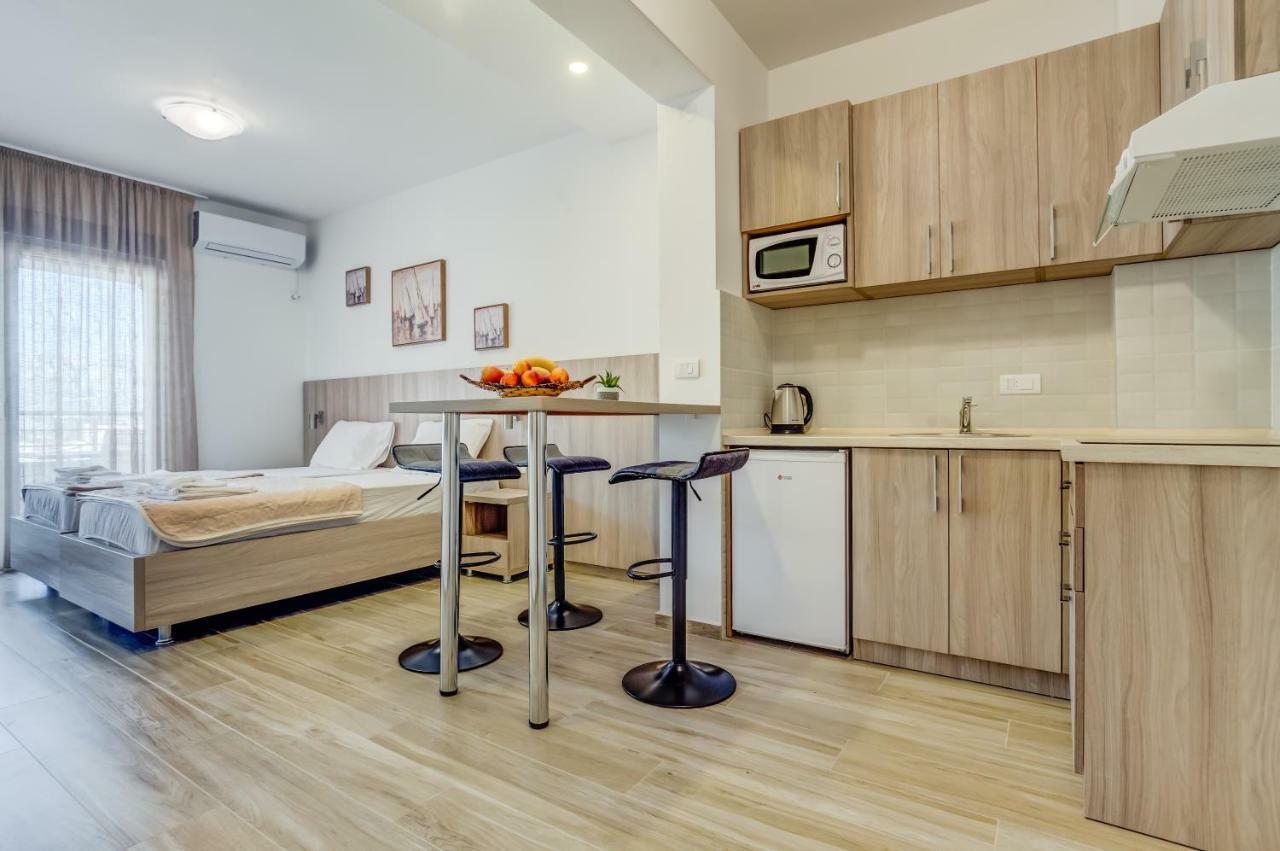 Adriatik Lux Apartments Budva Exteriör bild