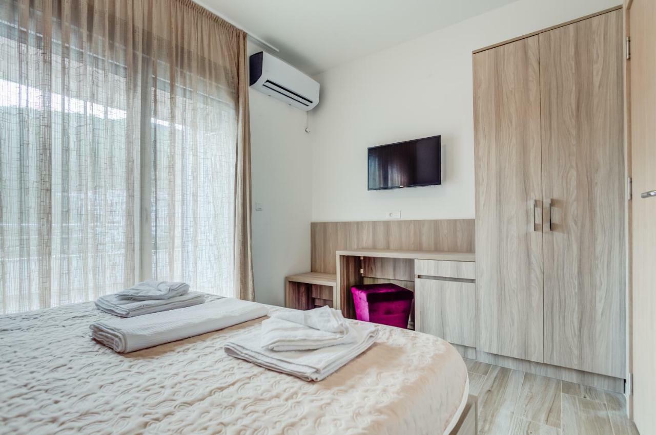 Adriatik Lux Apartments Budva Exteriör bild