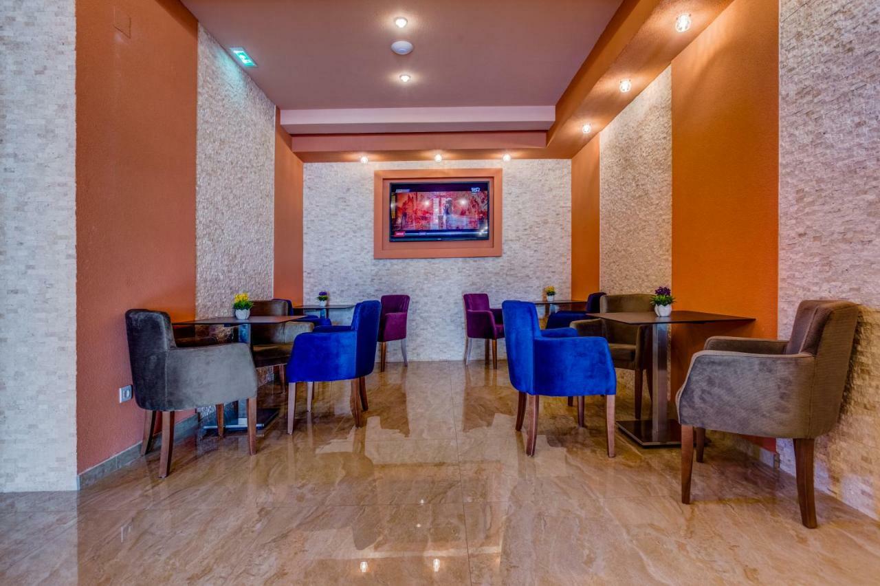 Adriatik Lux Apartments Budva Exteriör bild