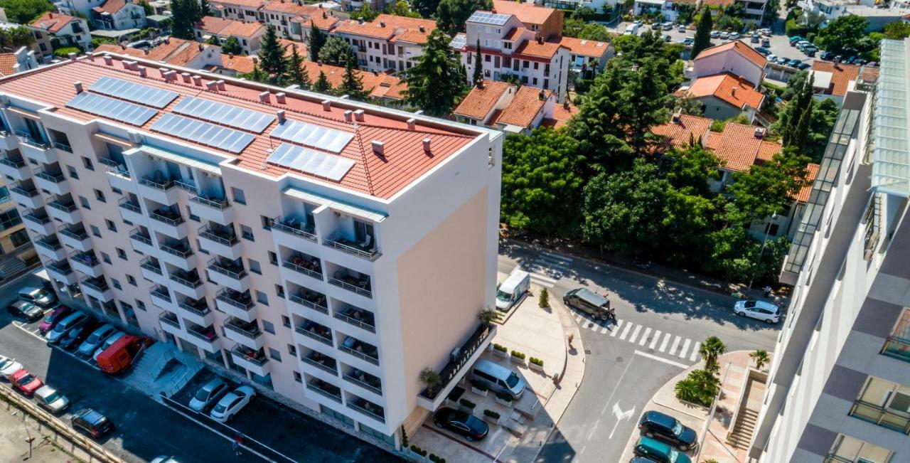 Adriatik Lux Apartments Budva Exteriör bild